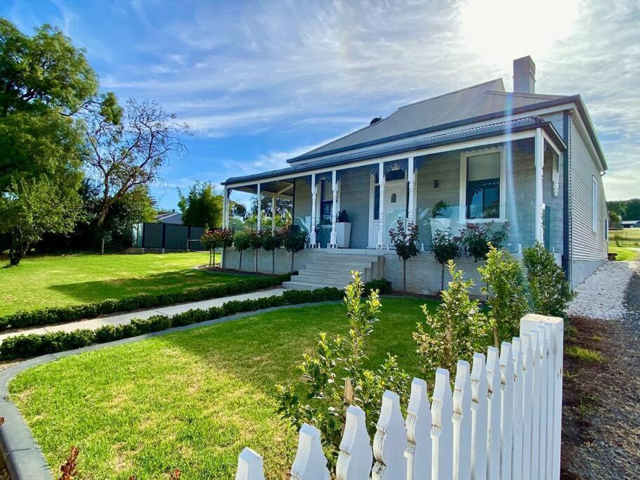 The Cottage At Seppeltsfield, Barossa Valley Bagian luar foto